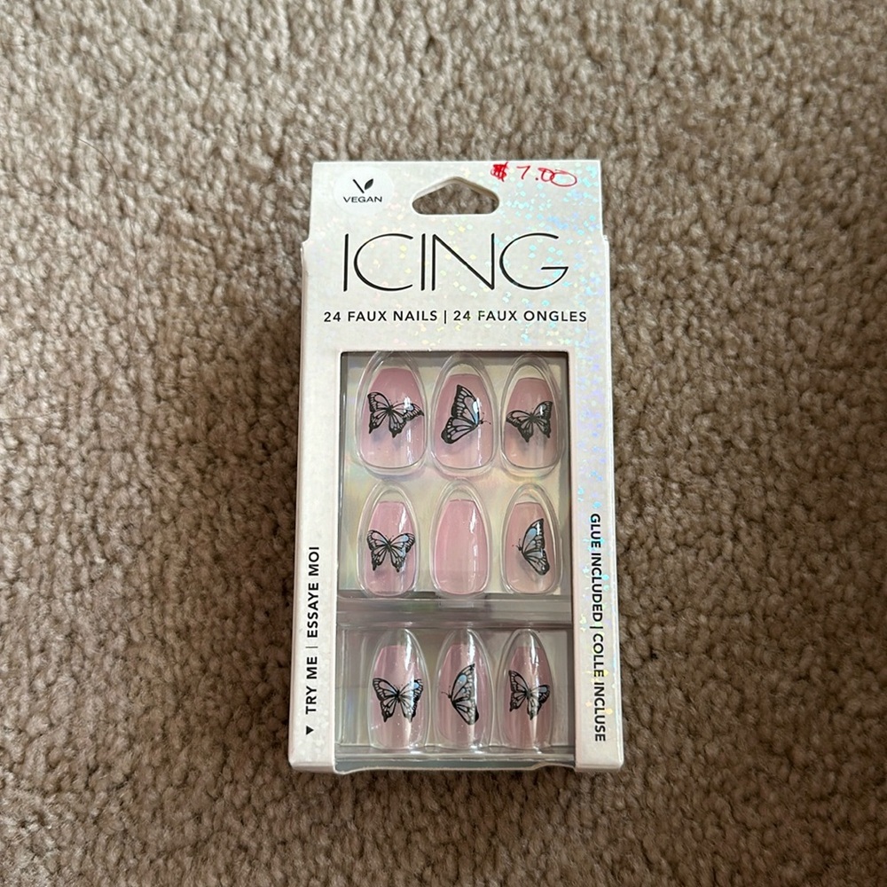 Cute nails in the brand icing